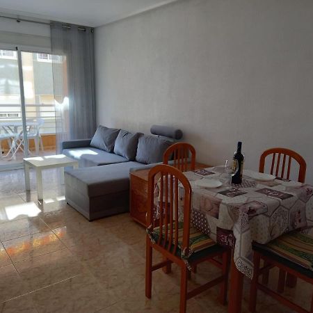 Julia'S Paradise Apartment Torrevieja Luaran gambar