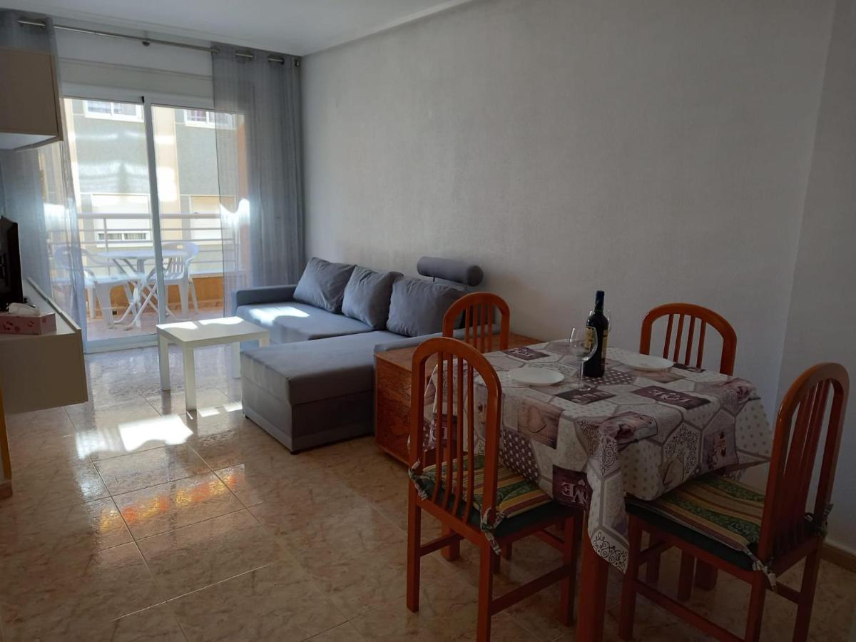 Julia'S Paradise Apartment Torrevieja Luaran gambar