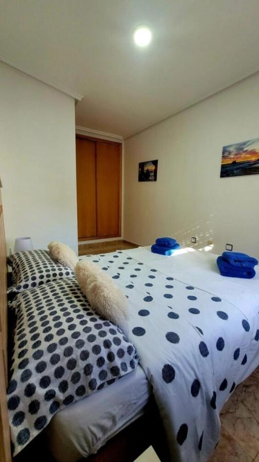 Julia'S Paradise Apartment Torrevieja Luaran gambar