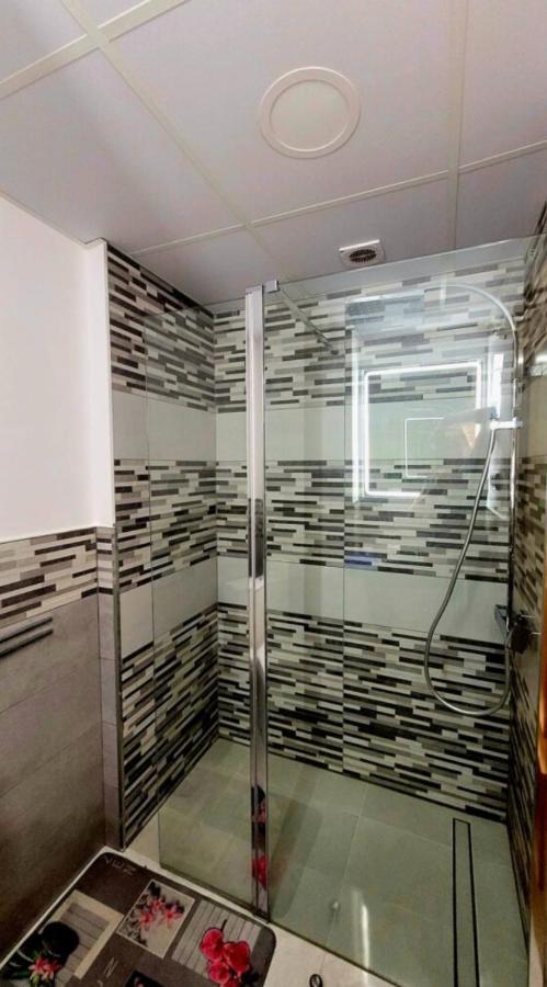 Julia'S Paradise Apartment Torrevieja Luaran gambar